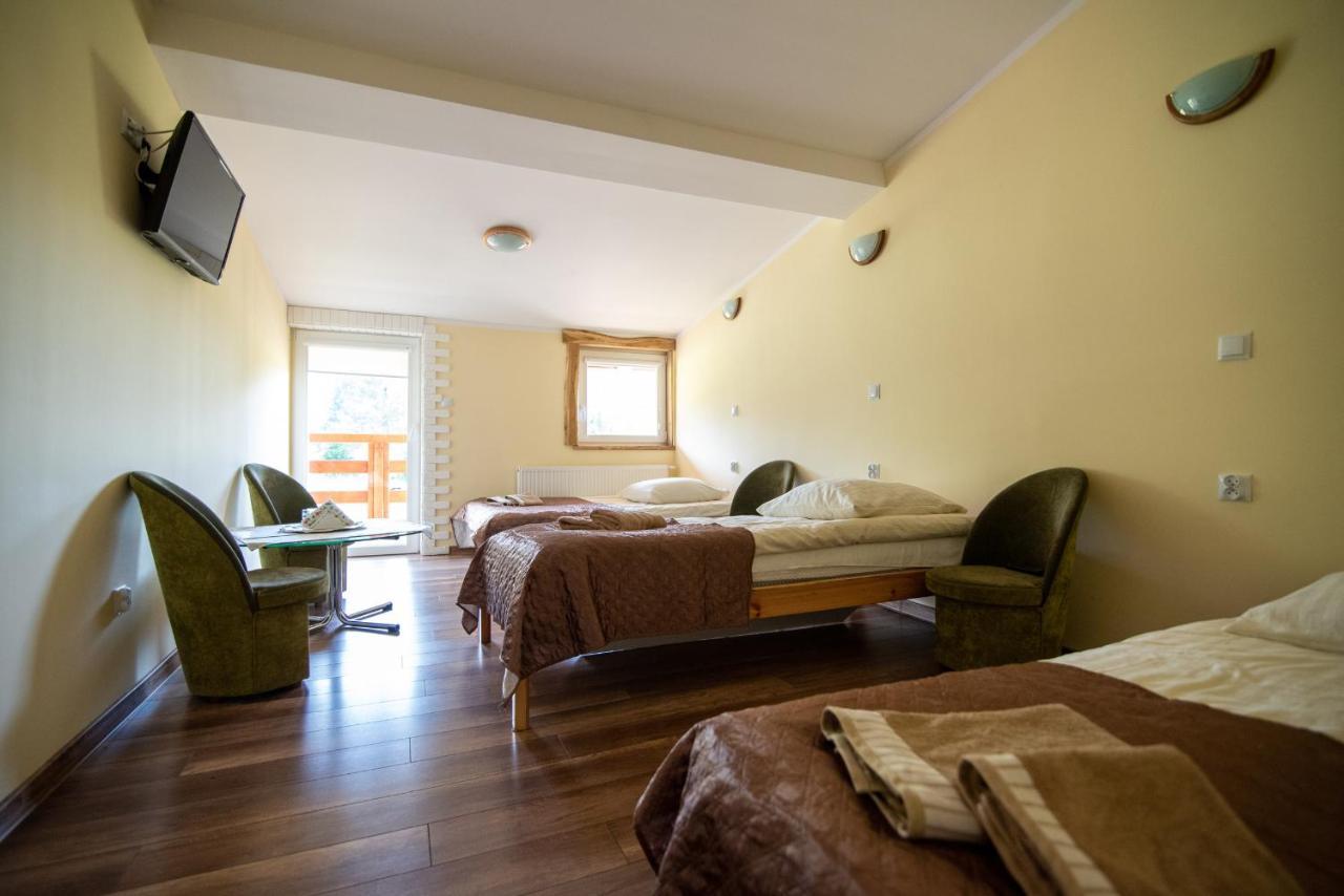 Gosciniec Pod Debem Villa Wilimy ภายนอก รูปภาพ