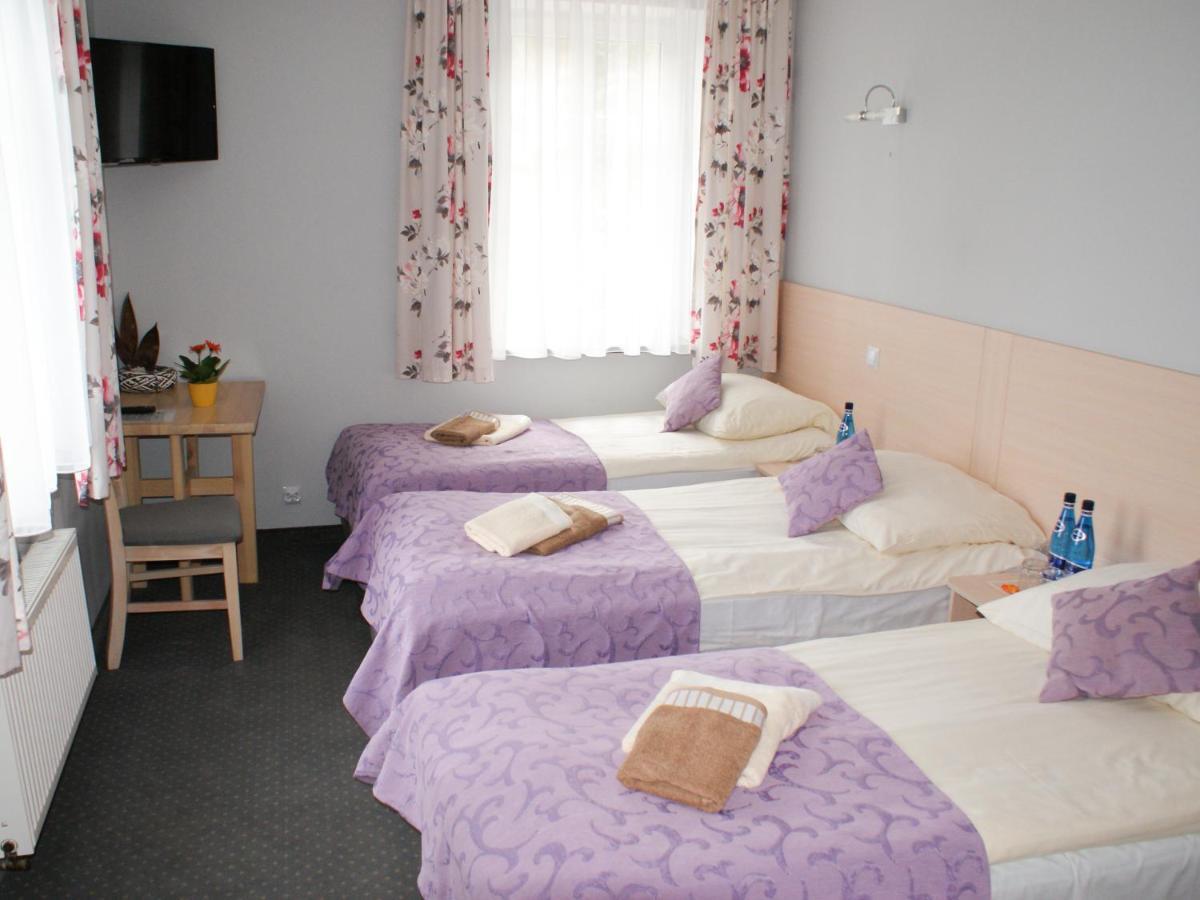 Gosciniec Pod Debem Villa Wilimy ภายนอก รูปภาพ
